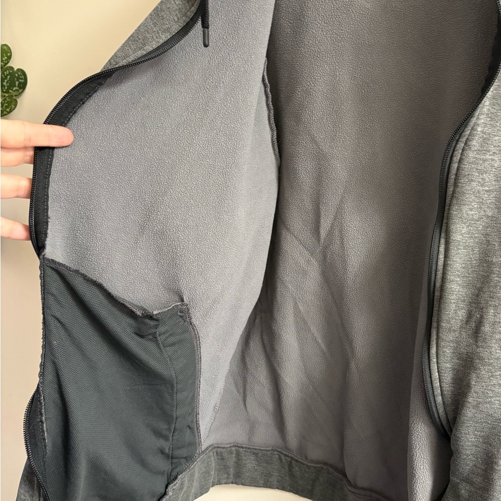 Nike Men's Zip-Up Gray Sweater - Picture 3 of 5
